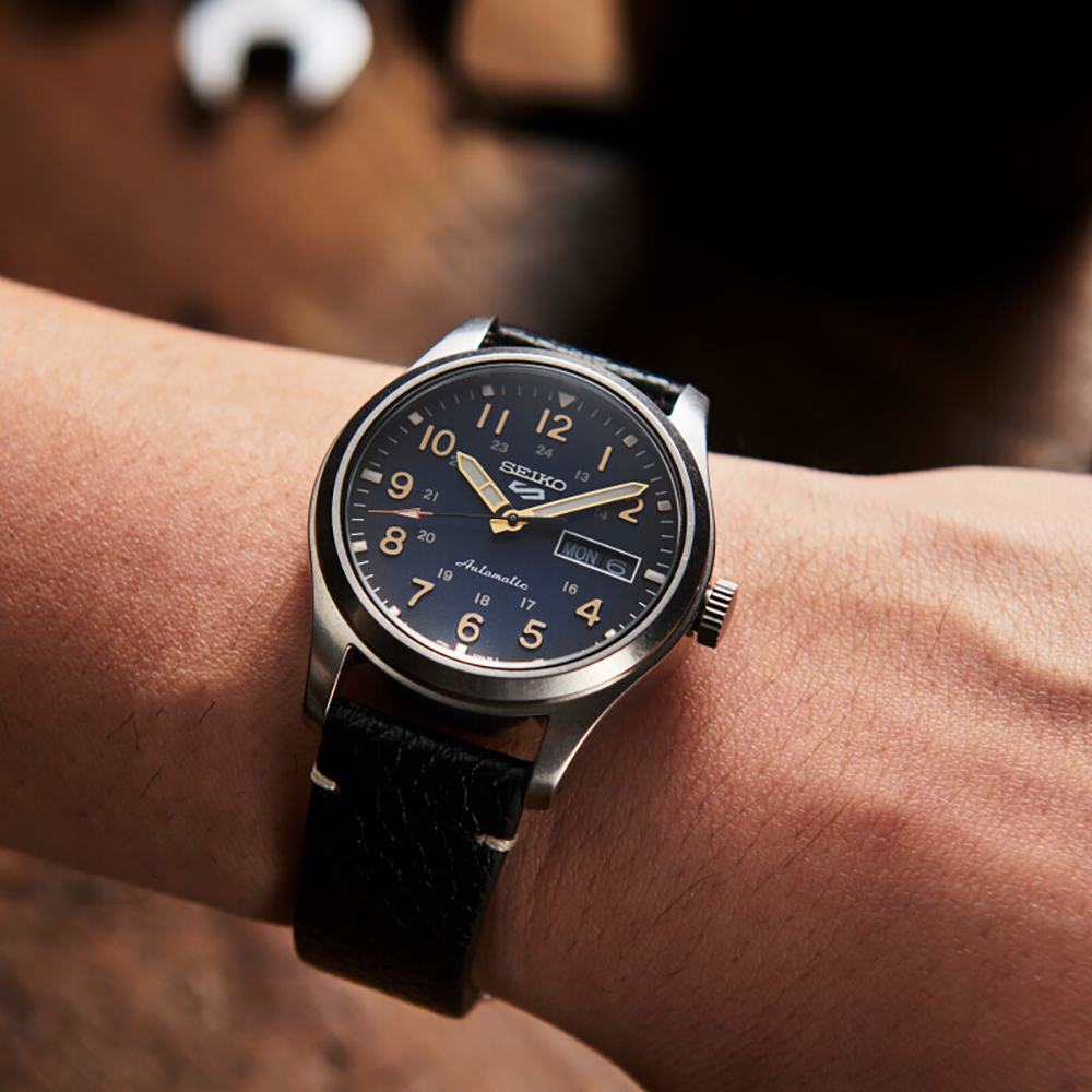 seiko-5-sport-automatik-3-srpg39k1-beautyshot-atelier-suess