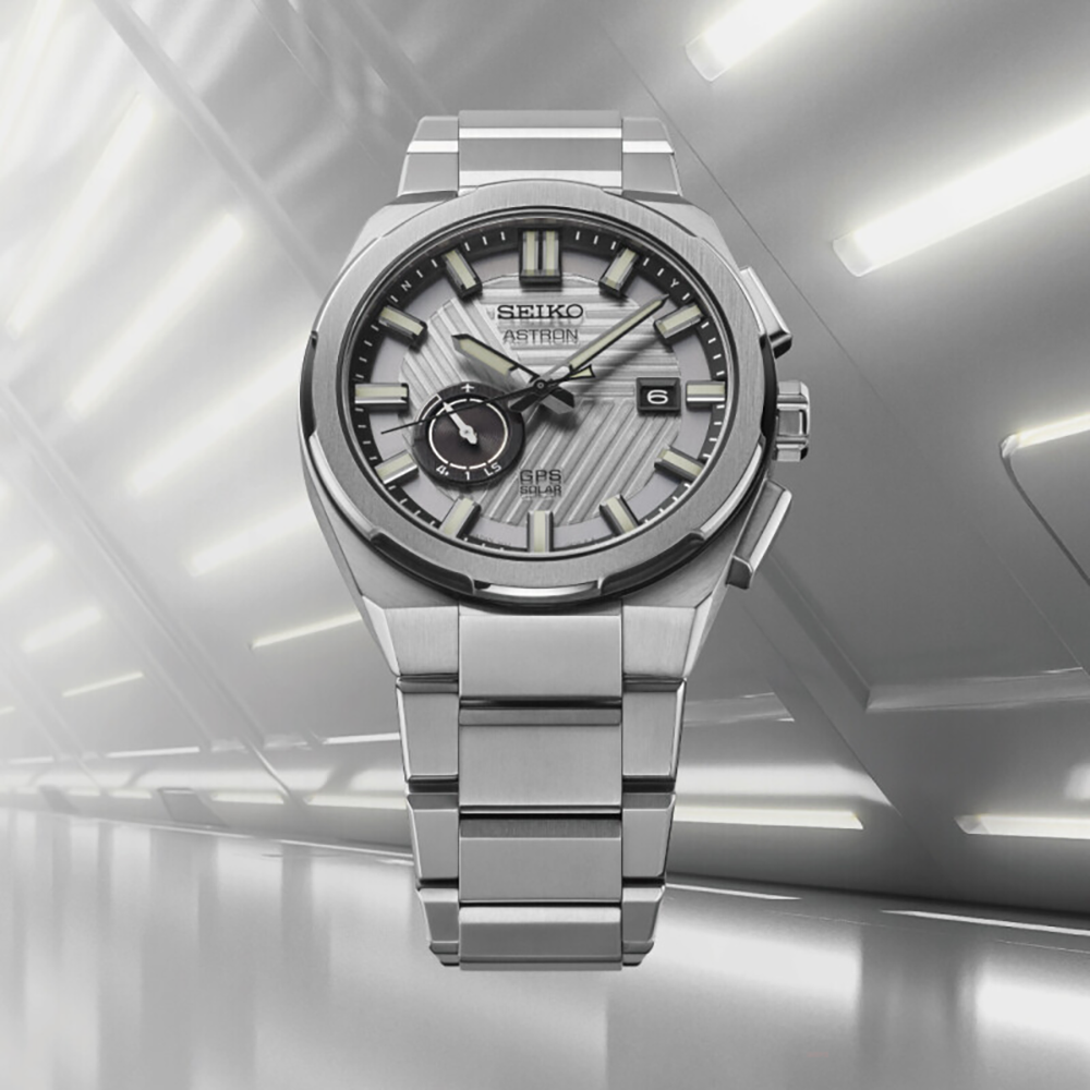 seiko-astron-gps-solar-limited-edition-ssj037j1-beautyshot-atelier-suess